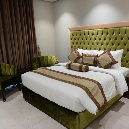 Trivelles Executive Suites 伊斯兰堡 外观 照片