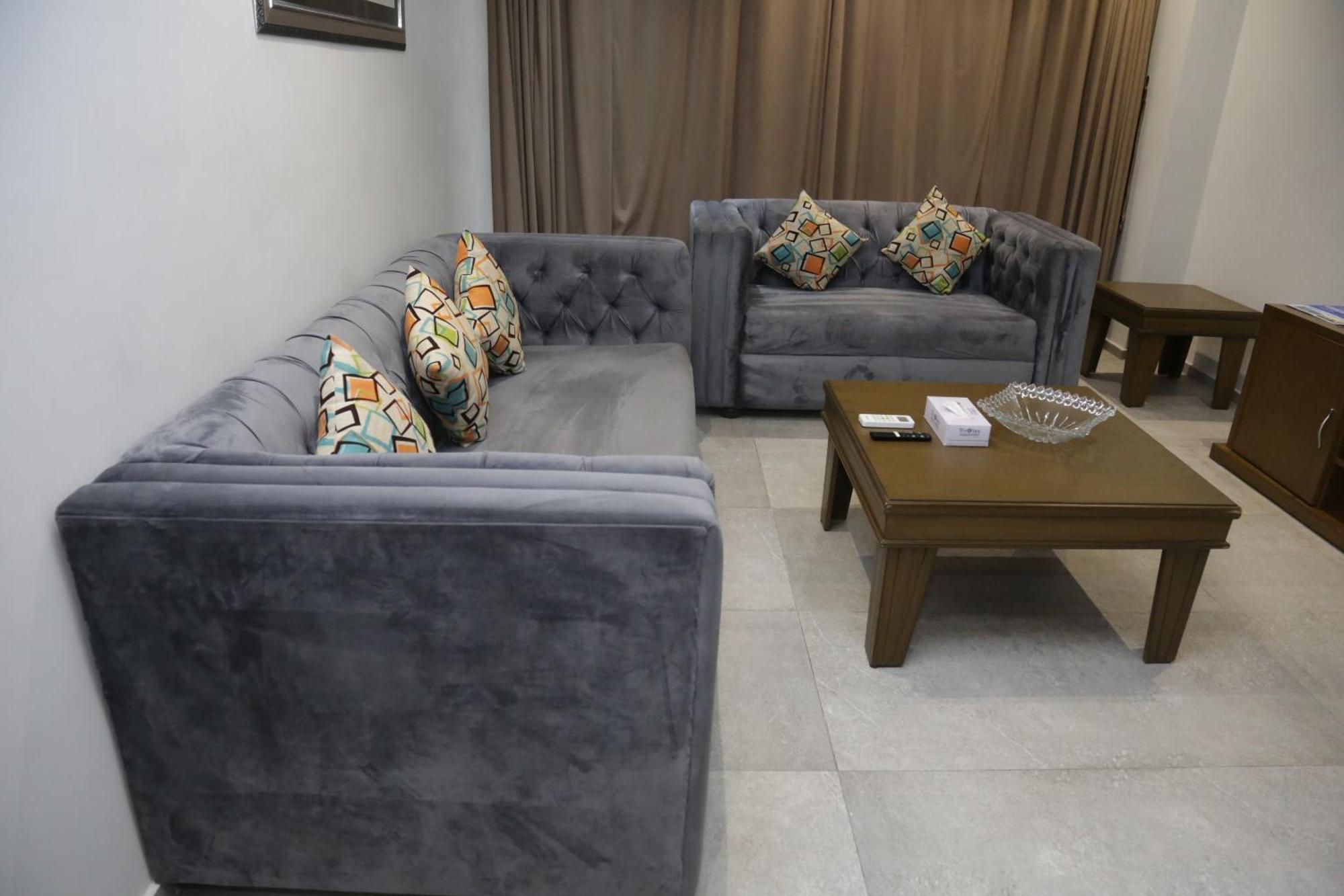 Trivelles Executive Suites 伊斯兰堡 外观 照片